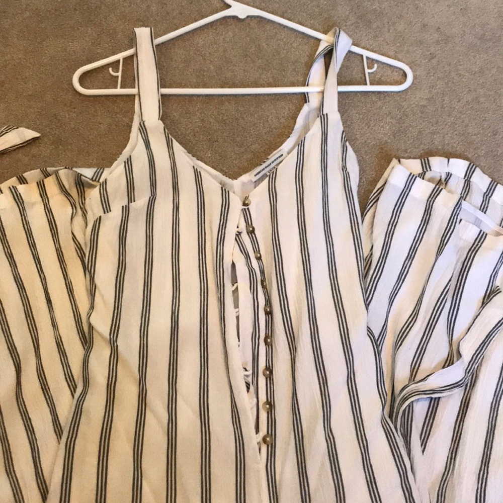 American eagle jumpsuit